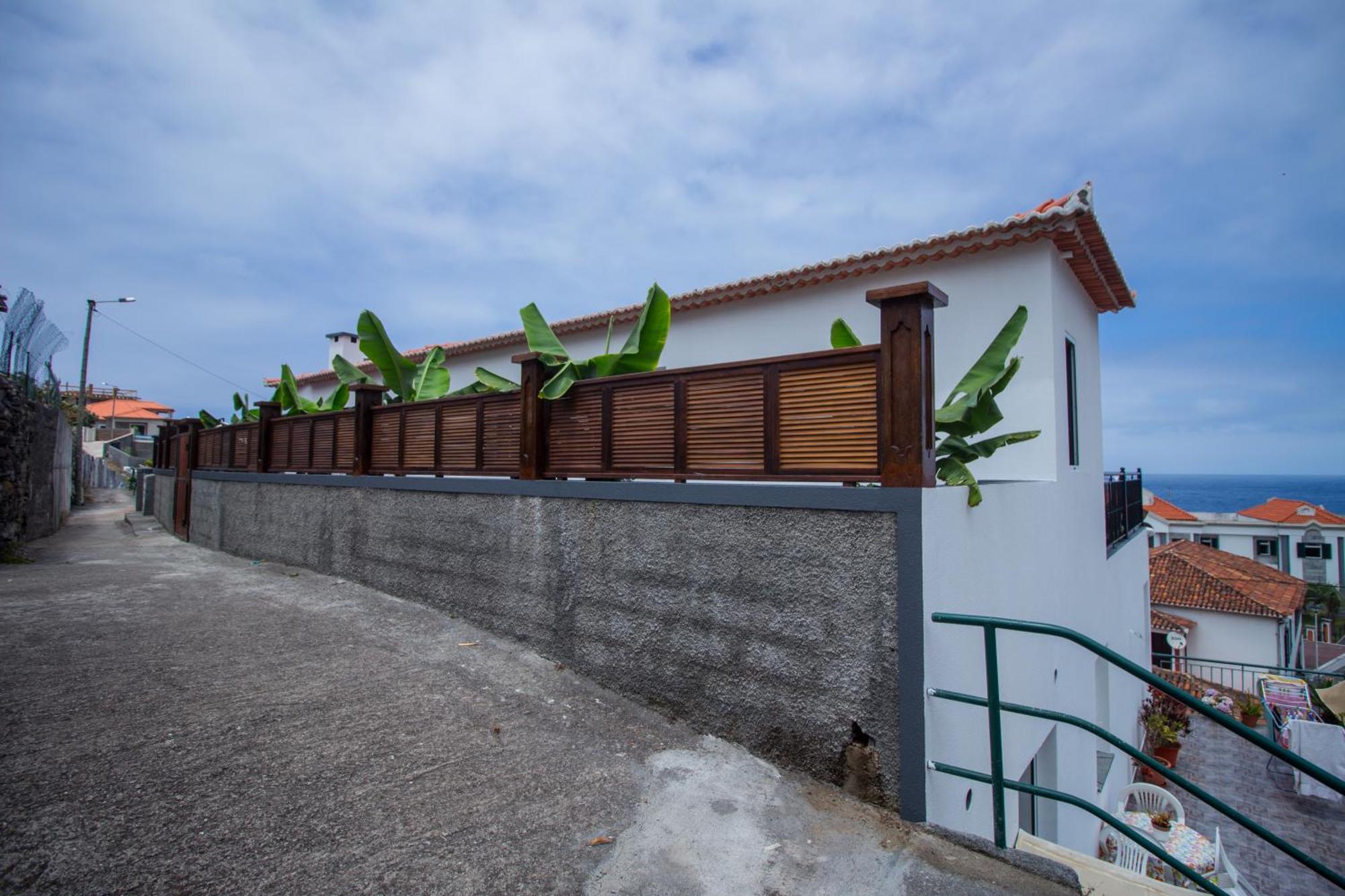 Oliveira'S Apartments - Madeira Island Ponta Delgada (Madeira) Exterior photo